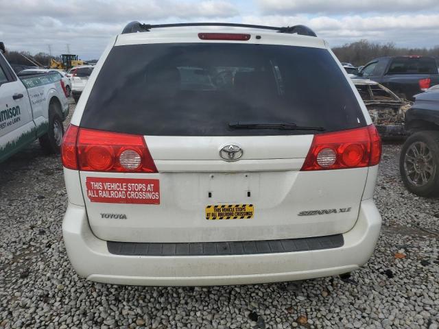 Photo 5 VIN: 5TDYK4CC3AS303315 - TOYOTA SIENNA XLE 