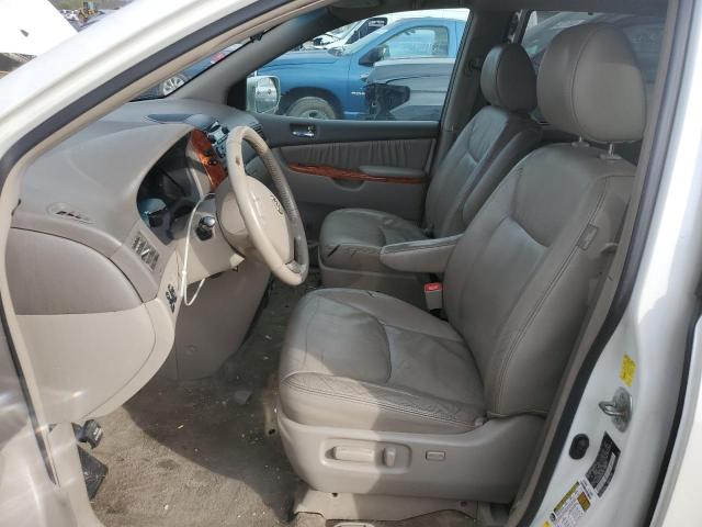 Photo 6 VIN: 5TDYK4CC3AS303315 - TOYOTA SIENNA XLE 