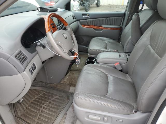 Photo 6 VIN: 5TDYK4CC3AS312631 - TOYOTA SIENNA XLE 