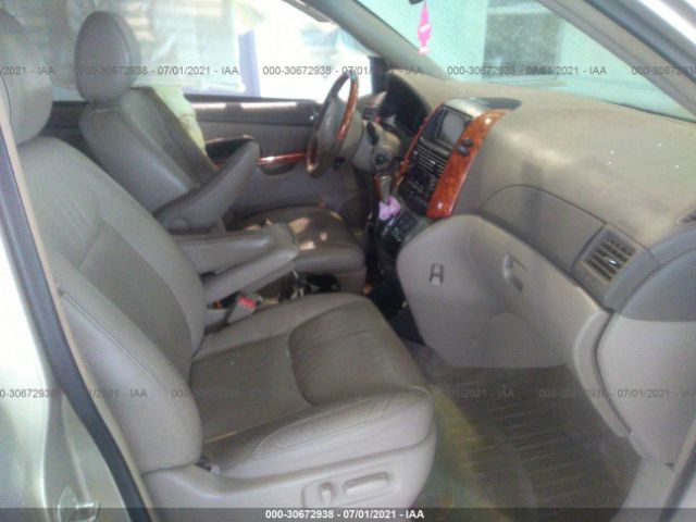 Photo 4 VIN: 5TDYK4CC3AS316341 - TOYOTA SIENNA 