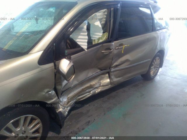 Photo 5 VIN: 5TDYK4CC3AS316341 - TOYOTA SIENNA 