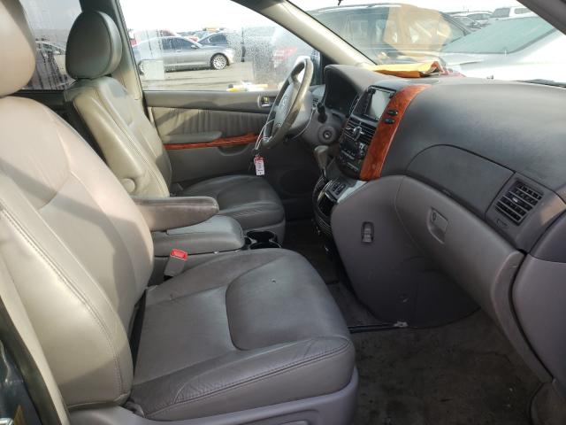 Photo 4 VIN: 5TDYK4CC3AS336265 - TOYOTA SIENNA XLE 