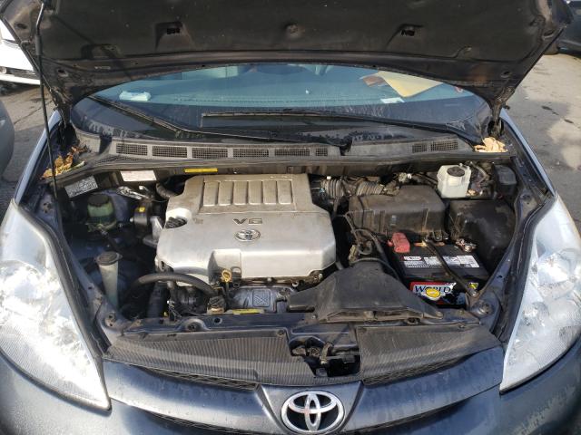 Photo 6 VIN: 5TDYK4CC3AS336265 - TOYOTA SIENNA XLE 