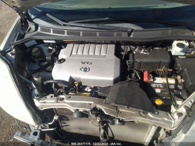 Photo 9 VIN: 5TDYK4CC4AS289456 - TOYOTA SIENNA 