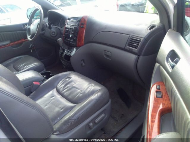 Photo 4 VIN: 5TDYK4CC4AS290638 - TOYOTA SIENNA 