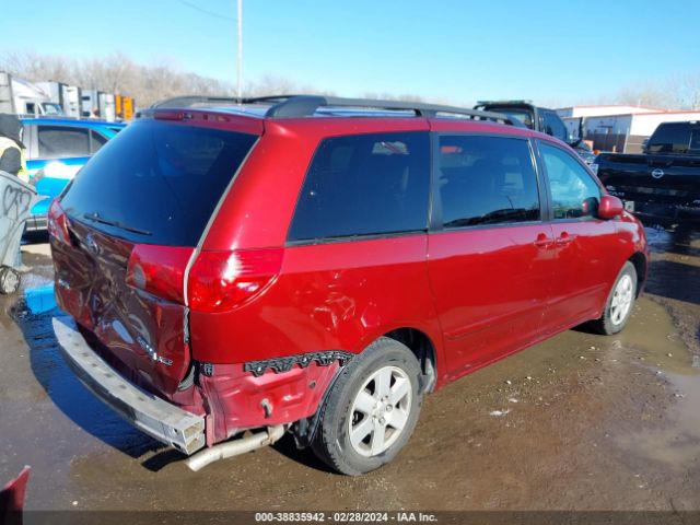 Photo 3 VIN: 5TDYK4CC4AS297735 - TOYOTA SIENNA 