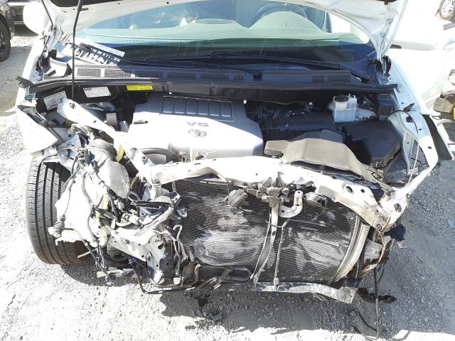 Photo 6 VIN: 5TDYK4CC4AS299937 - TOYOTA SIENNA XLE 