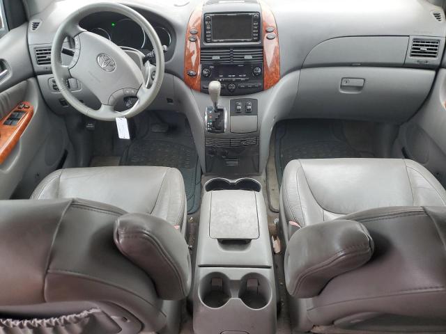 Photo 7 VIN: 5TDYK4CC4AS300942 - TOYOTA SIENNA XLE 