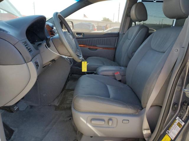 Photo 6 VIN: 5TDYK4CC4AS301248 - TOYOTA SIENNA XLE 