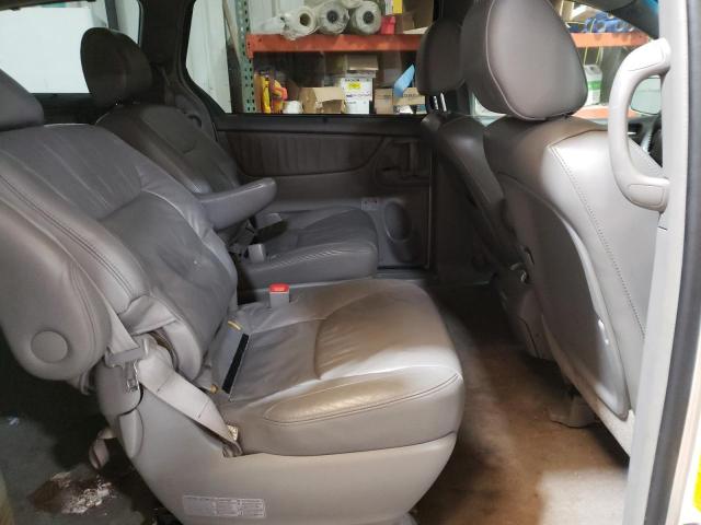 Photo 5 VIN: 5TDYK4CC4AS304120 - TOYOTA SIENNA XLE 