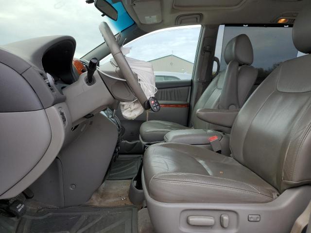 Photo 6 VIN: 5TDYK4CC4AS335495 - TOYOTA SIENNA XLE 