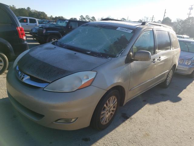 Photo 1 VIN: 5TDYK4CC6AS317354 - TOYOTA SIENNA XLE 