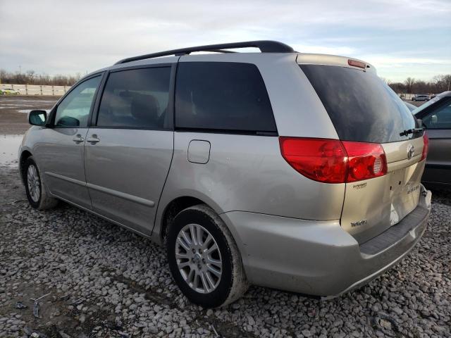 Photo 1 VIN: 5TDYK4CC7AS293999 - TOYOTA SIENNA XLE 