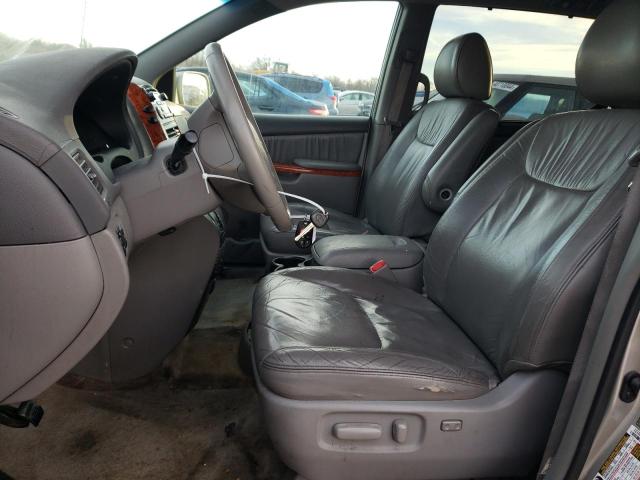 Photo 6 VIN: 5TDYK4CC7AS293999 - TOYOTA SIENNA XLE 