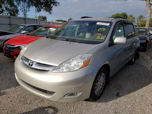 Photo 1 VIN: 5TDYK4CC7AS305651 - TOYOTA SIENNA XLE 