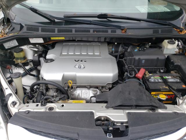 Photo 6 VIN: 5TDYK4CC7AS305651 - TOYOTA SIENNA XLE 