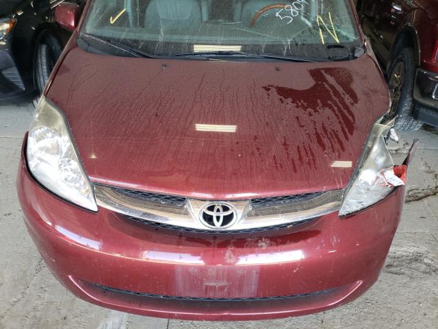 Photo 6 VIN: 5TDYK4CC7AS307853 - TOYOTA SIENNA XLE 