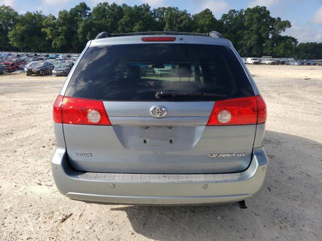 Photo 5 VIN: 5TDYK4CC7AS308100 - TOYOTA SIENNA XLE 