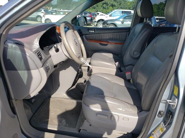 Photo 6 VIN: 5TDYK4CC7AS308100 - TOYOTA SIENNA XLE 