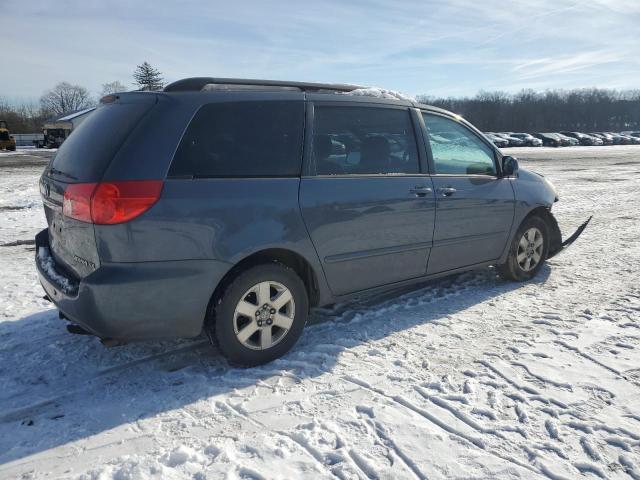 Photo 2 VIN: 5TDYK4CC7AS342084 - TOYOTA SIENNA XLE 