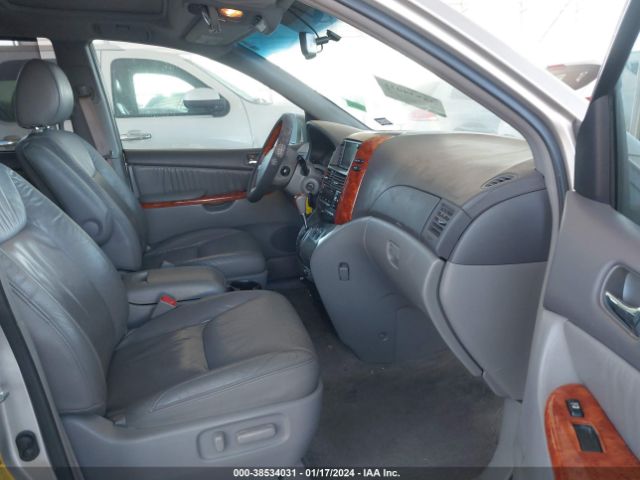 Photo 4 VIN: 5TDYK4CC8AS297186 - TOYOTA SIENNA 