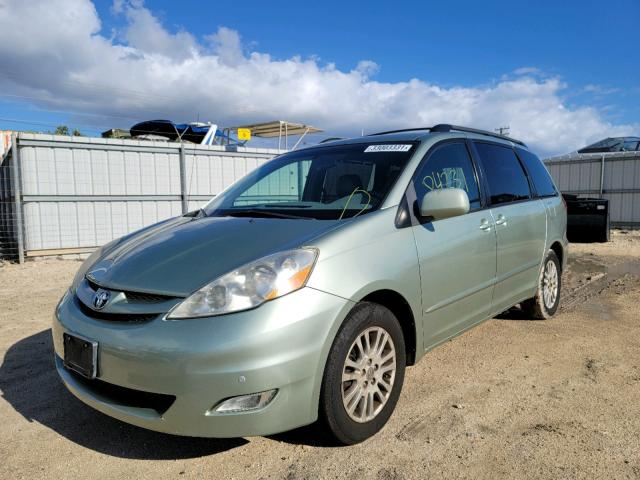 Photo 1 VIN: 5TDYK4CC8AS299147 - TOYOTA SIENNA XLE 