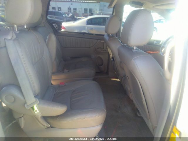 Photo 7 VIN: 5TDYK4CC8AS304363 - TOYOTA SIENNA 