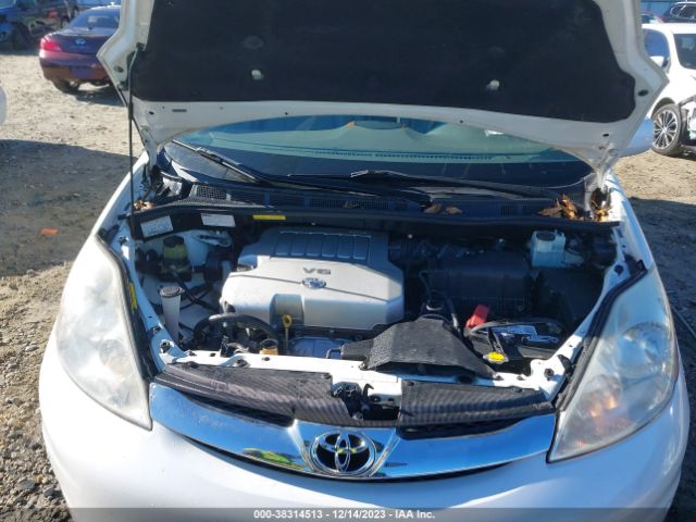 Photo 9 VIN: 5TDYK4CC8AS321003 - TOYOTA SIENNA 