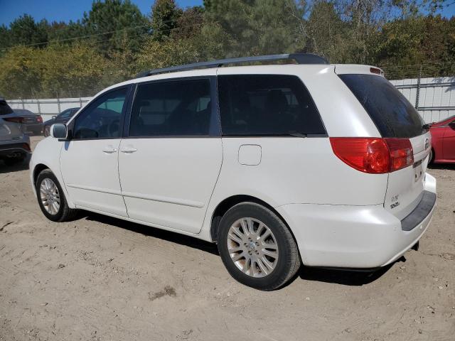 Photo 1 VIN: 5TDYK4CC8AS339372 - TOYOTA SIENNA XLE 