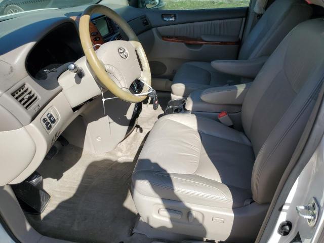 Photo 6 VIN: 5TDYK4CC8AS339372 - TOYOTA SIENNA XLE 