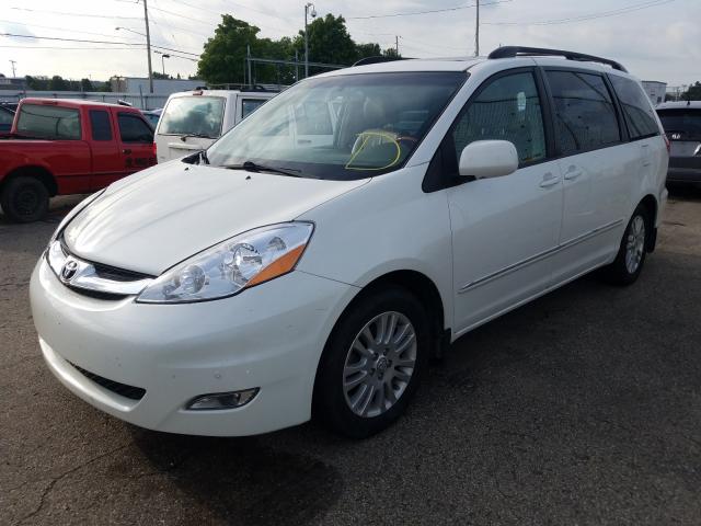 Photo 1 VIN: 5TDYK4CC8AS341283 - TOYOTA SIENNA XLE 