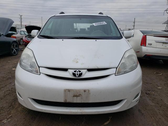 Photo 4 VIN: 5TDYK4CC9AS327716 - TOYOTA SIENNA XLE 