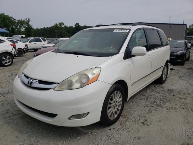 Photo 1 VIN: 5TDYK4CCXAS297853 - TOYOTA SIENNA XLE 