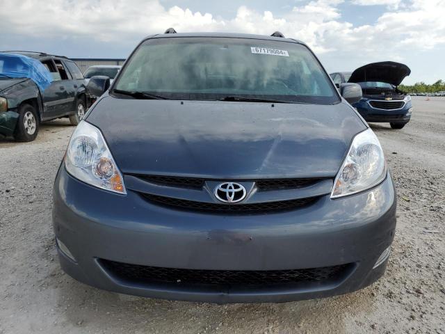 Photo 4 VIN: 5TDYK4CCXAS298954 - TOYOTA SIENNA XLE 