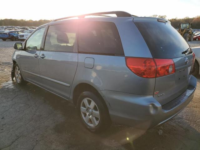 Photo 1 VIN: 5TDYK4CCXAS313579 - TOYOTA SIENNA XLE 