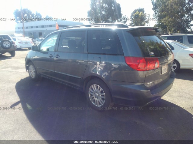 Photo 2 VIN: 5TDYK4CCXAS318829 - TOYOTA SIENNA 