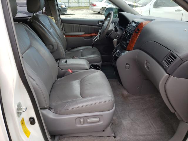 Photo 4 VIN: 5TDYK4CCXAS332164 - TOYOTA SIENNA XLE 