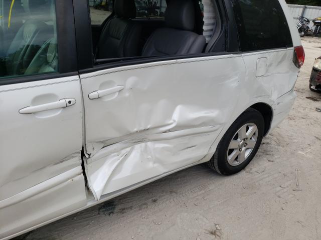 Photo 8 VIN: 5TDYK4CCXAS332164 - TOYOTA SIENNA XLE 