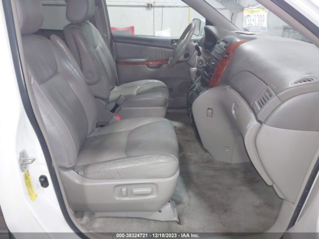 Photo 4 VIN: 5TDYK4CCXAS339504 - TOYOTA SIENNA 