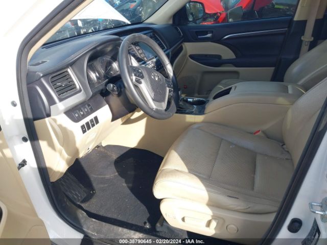 Photo 4 VIN: 5TDYKRFH5FS084921 - TOYOTA HIGHLANDER 