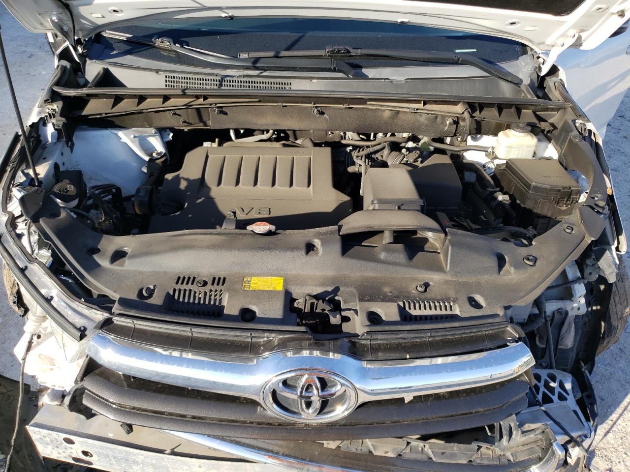 Photo 11 VIN: 5TDYKRFH7GS139662 - TOYOTA NULL 