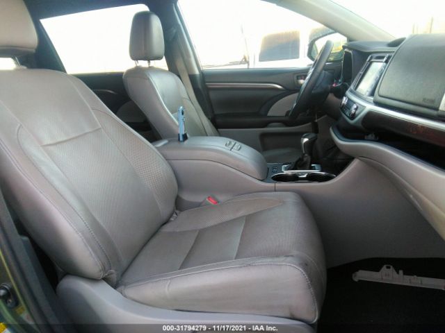 Photo 4 VIN: 5TDYKRFH8GS165039 - TOYOTA HIGHLANDER 