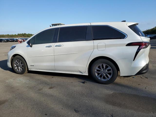 Photo 1 VIN: 5TDYRKEC0MS026429 - TOYOTA SIENNA XLE 