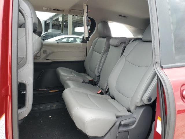 Photo 10 VIN: 5TDYRKEC0MS034000 - TOYOTA SIENNA XLE 