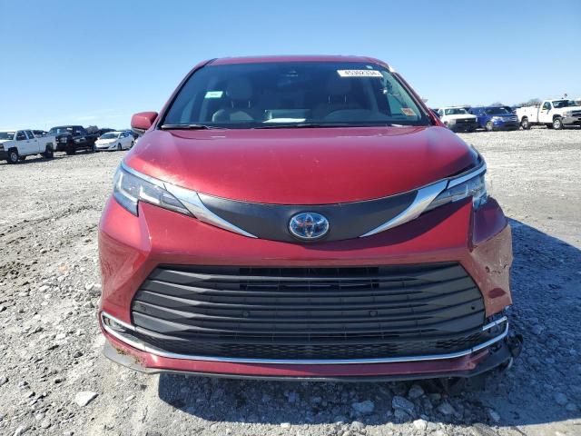 Photo 4 VIN: 5TDYRKEC0MS064615 - TOYOTA SIENNA XLE 