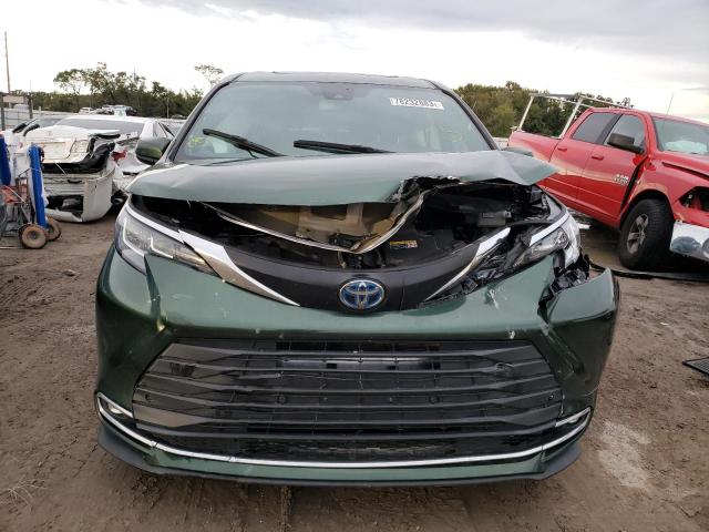 Photo 4 VIN: 5TDYRKEC0NS102930 - TOYOTA SIENNA XLE 