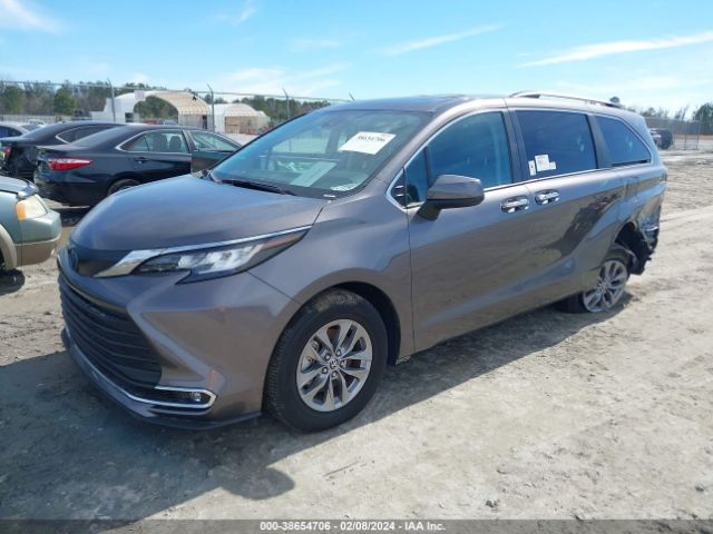 Photo 1 VIN: 5TDYRKEC0PS153847 - TOYOTA SIENNA 