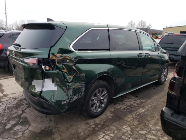 Photo 2 VIN: 5TDYRKEC1MS022860 - TOYOTA SIENNA XLE 