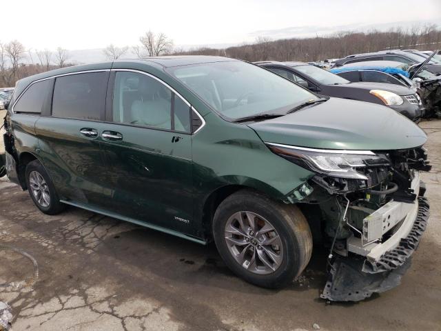 Photo 3 VIN: 5TDYRKEC1MS022860 - TOYOTA SIENNA XLE 