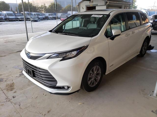 Photo 1 VIN: 5TDYRKEC1MS034264 - TOYOTA SIENNA XLE 